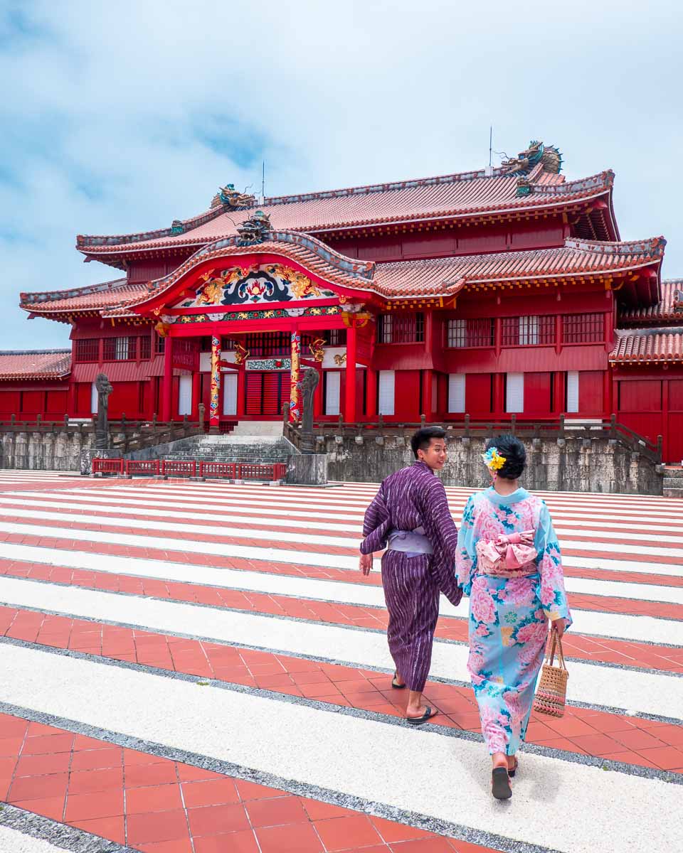 Walking in Yukatas to Shurijo Castle - Things to Do in Okinawa 