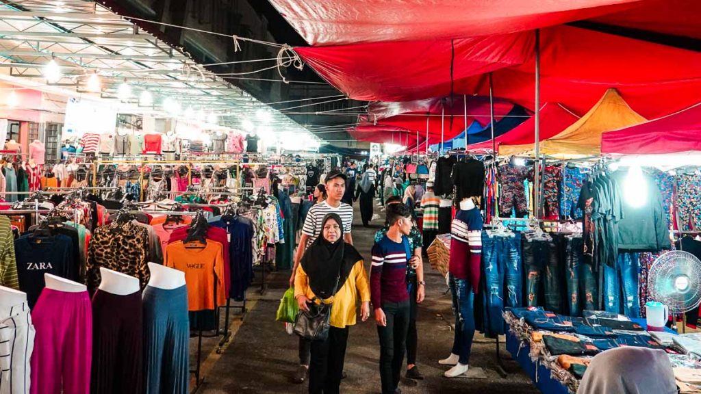 Kota Bharu Wakaf Che Yeh Night market - Places to Shop in Kota Bharu