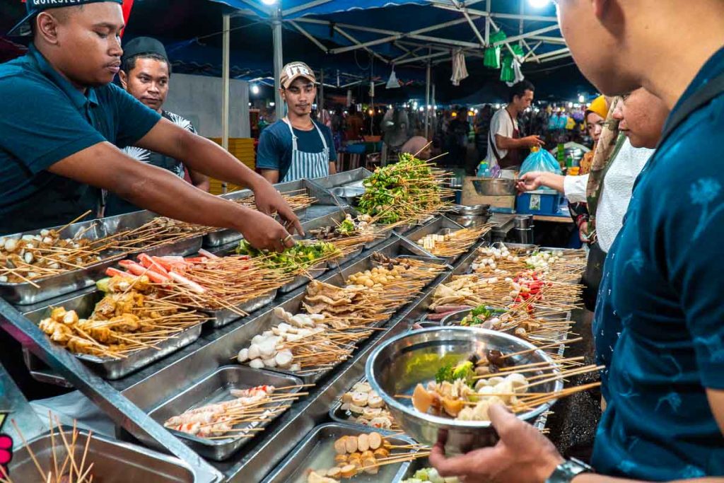 Pasar Malam Taman Gelora Lok Lok Stall - Kuantan Guide
