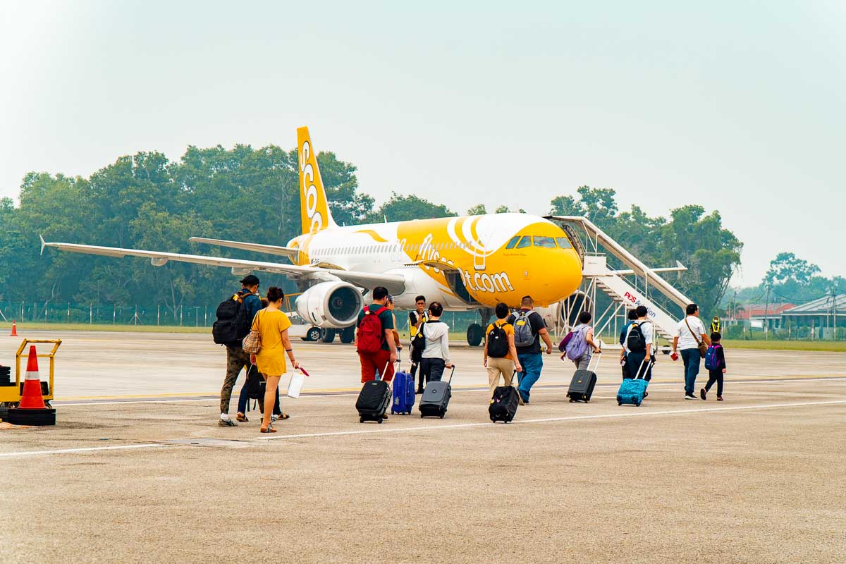 Passengers Boarding Scoot Flight - Kuantan Guide