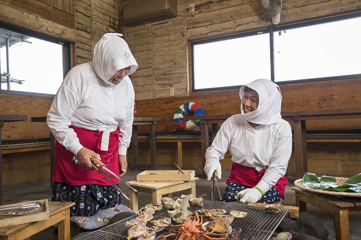 Ama Hut Cooking Seafood - Day Trips from Nagoya