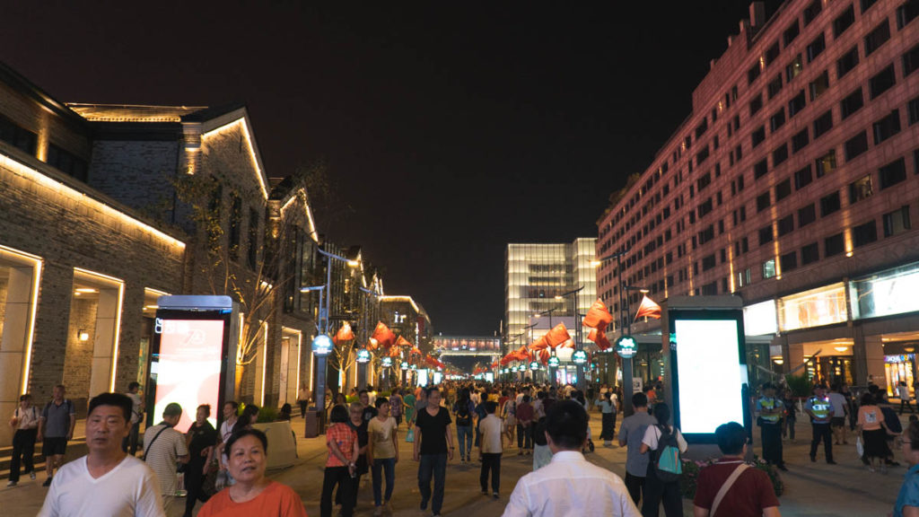 Hubin Pedestrian Street - Suzhou and Hangzhou Itinerary