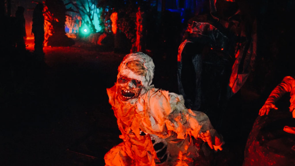 Scare zone dead end - USS Halloween Horror Nights 2019