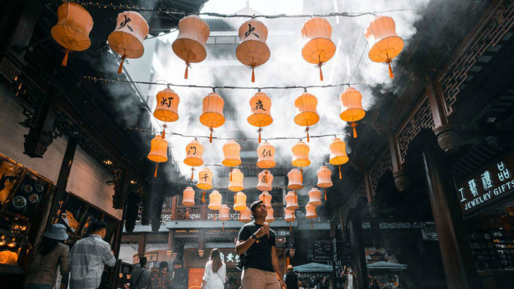 Yuyuan Market (Lanterns) - Shanghai Guide