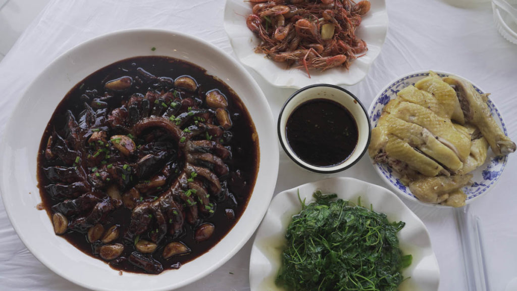 Zhujiajiao Ancient Town (Local Delicacies)