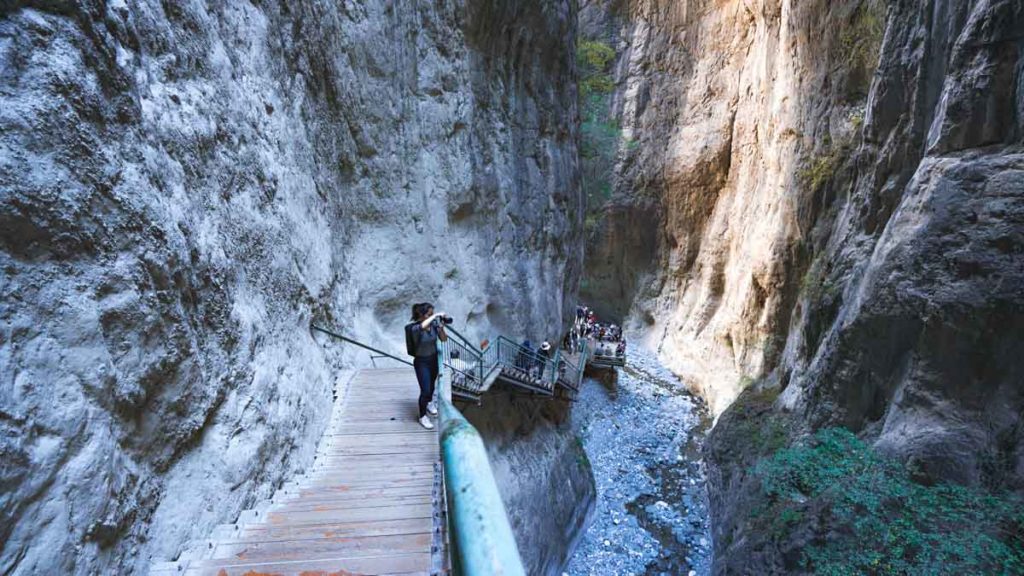 Balagezong Scenic Area (Tongtian Canyon) - Things to do in China
