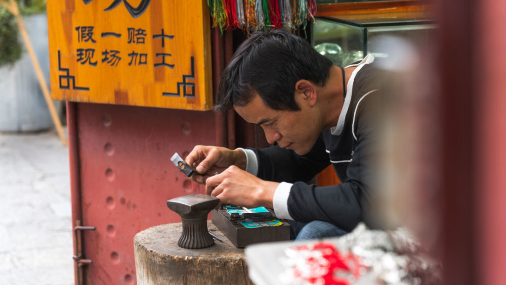 Dali Ancient City Jewelry Maker 