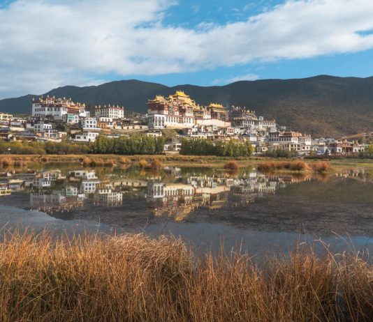 A Different Side to China — 9 Reasons Why Yunnan Should Be On Your Travel Bucket List Featured - Yunnan China