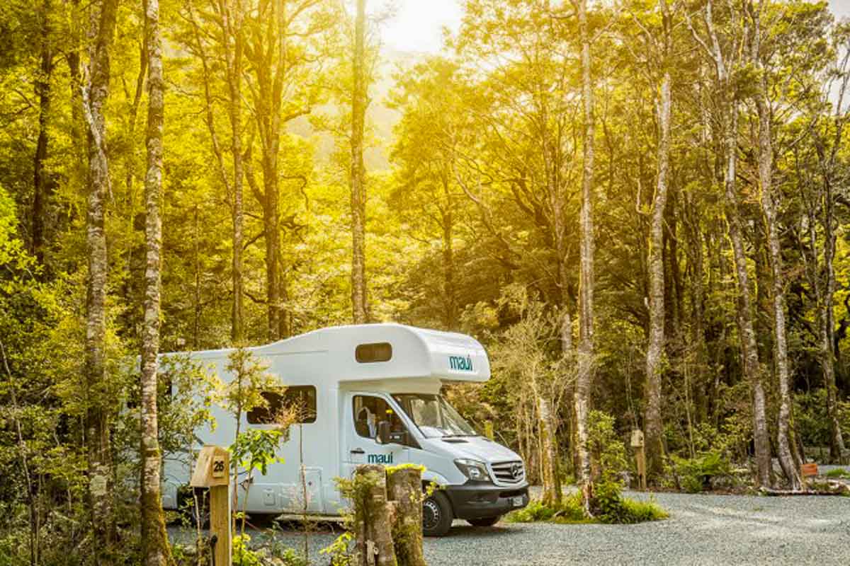 Milford Sound Campervan Park - New Zealand Accommodation