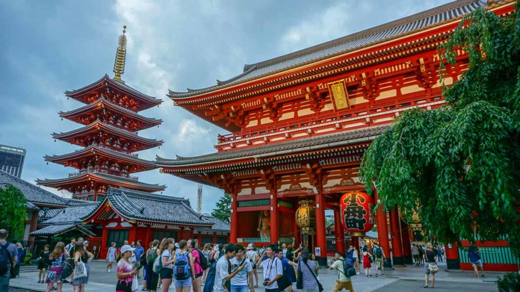 Sensoji Temple Tokyo - Japan Travel Tips Peak Season
