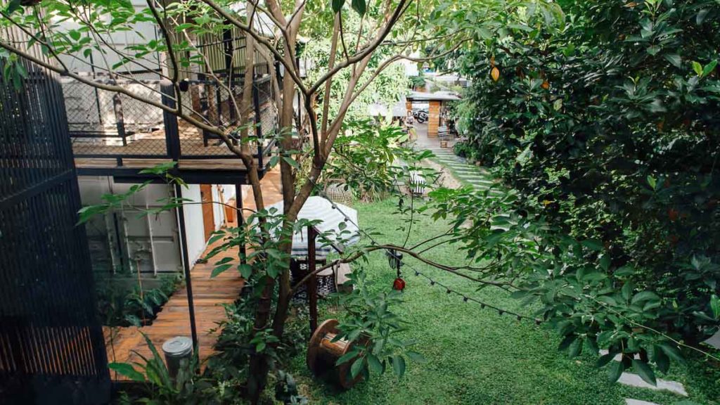The Yard Hostel - Where to stay in Bangkok