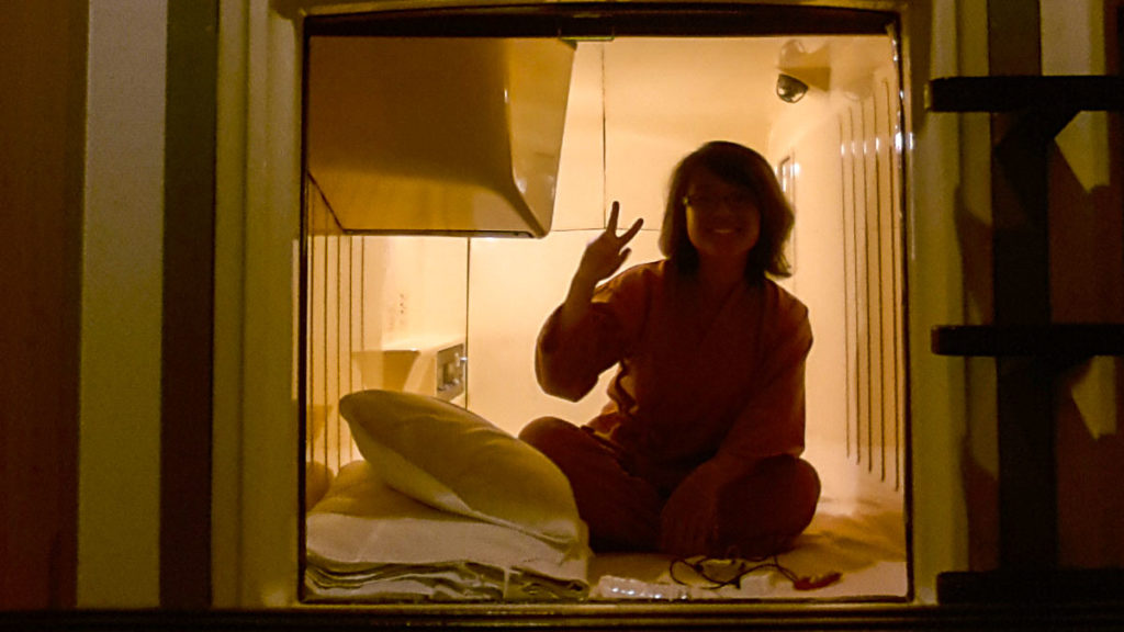 Michelle in a Capsule 2014 - Tokyo Capsule Hotels