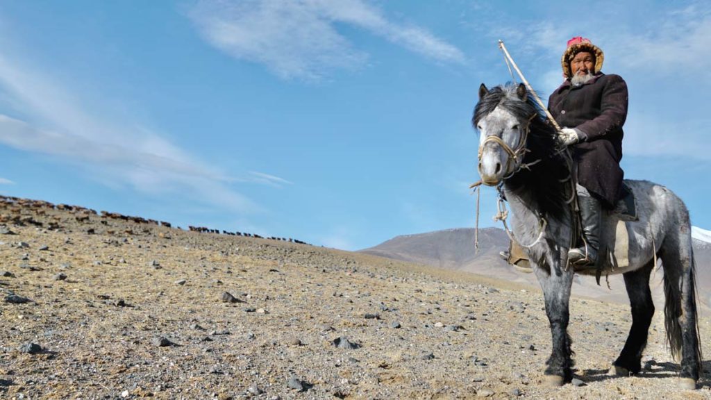 Mongolian-Horseriding-West-Mongolia-Itinerary-1