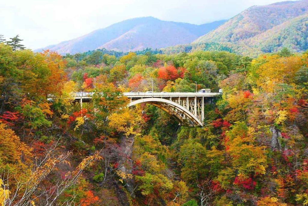 Naruko Gorge in Autumn - Japan Guide