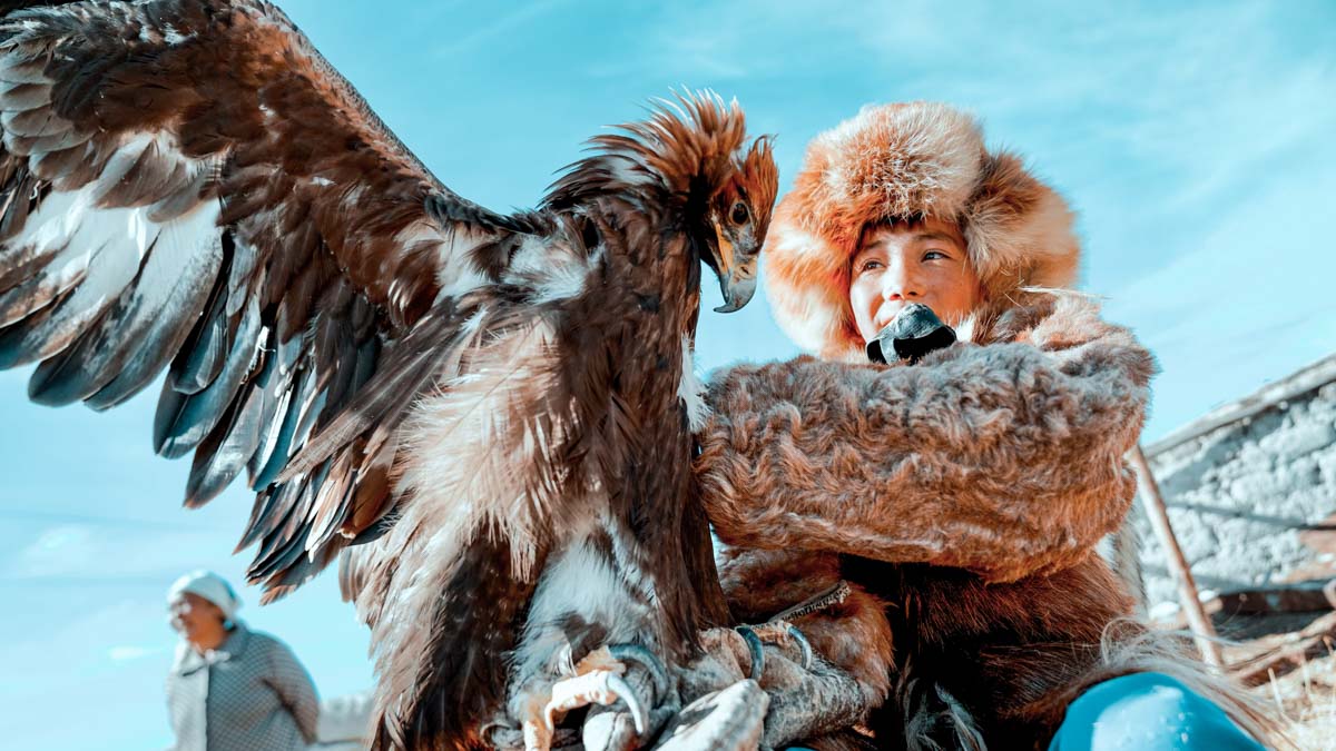 Sagsai Village Young Eagle Hunter - West Mongolia Itinerary