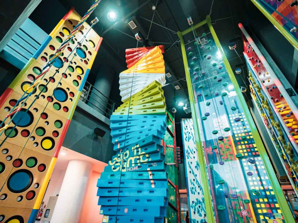 Clip n Climb - Adventurous things to do in Singapore