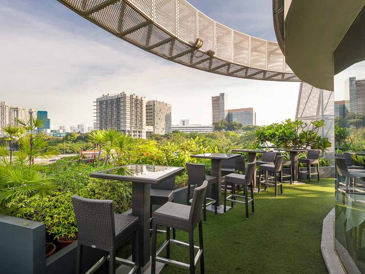 D'Hotel Singapore Rooftop Bar - Staycation in Singapore