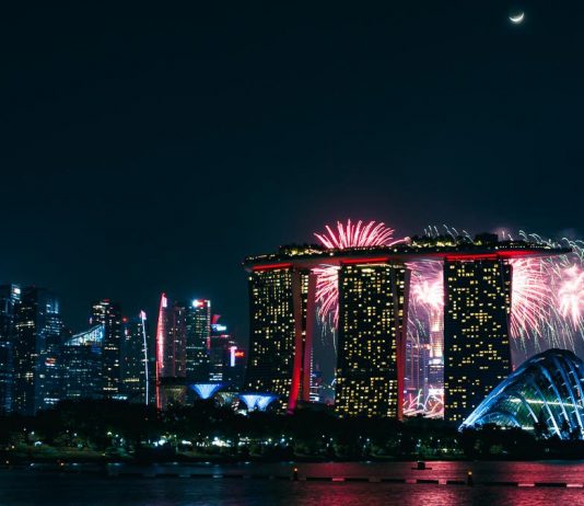 New Year’s Eve Countdown Events That Will Make This Year Without Travel Suck Less Marina Bay Skyline Night Singapore Itinerary