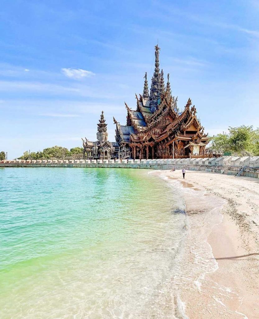 Sanctuary of Truth Temple Castle Pattaya beach - Instagrammable Places in Thailand