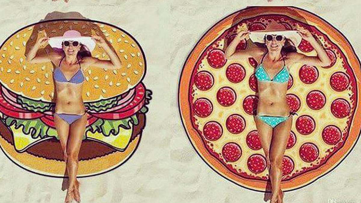 Girls lying on pizza beach towel - Travel Gifts