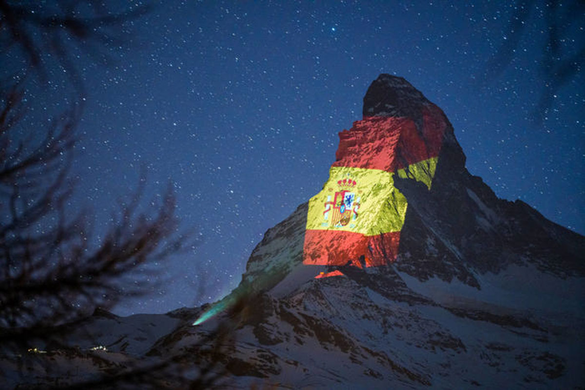 Spain Flag - Switzerland Matterhorn-5