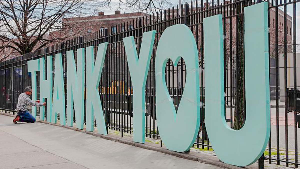 THANK YOU Sign Outside New York Hospital - Thank You COVID-19 Healthcare and Frontline workers