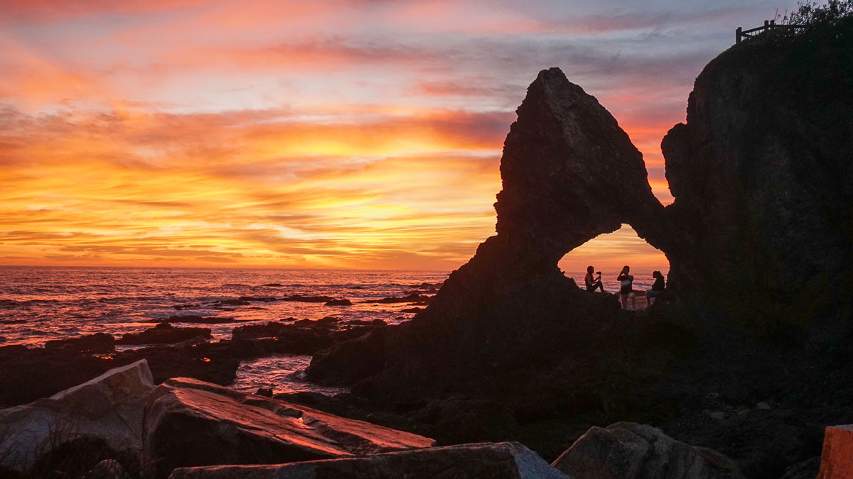 Australia Rock During Sunset - Live from Aus