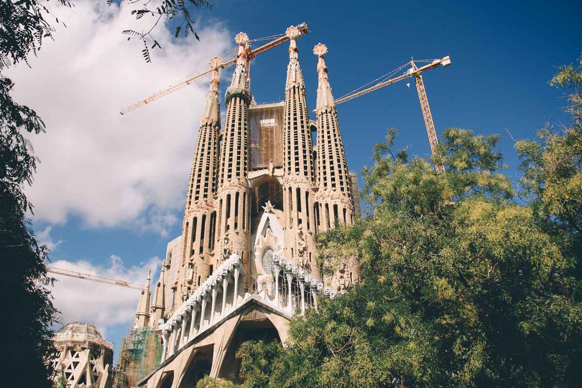 Sagrada Familia - The Travel Intern's Travel Bucket List