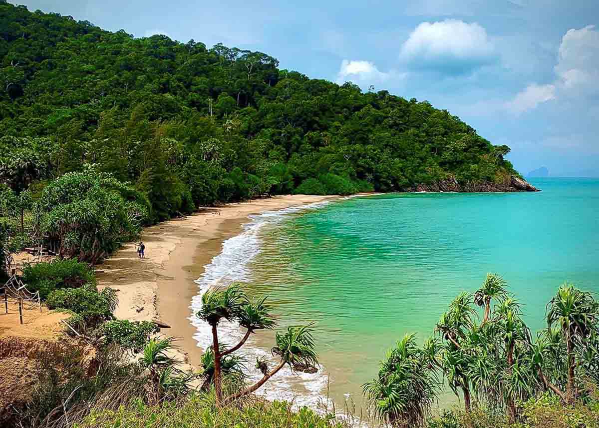 Moo Koh Lanta National Park - Long Weekend Getaway