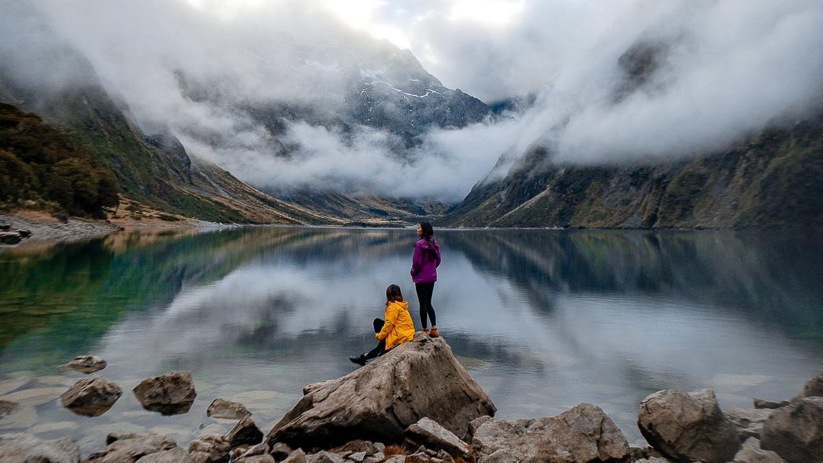 New Zealand Lake Marian Viewpoint - Travel Bucket List