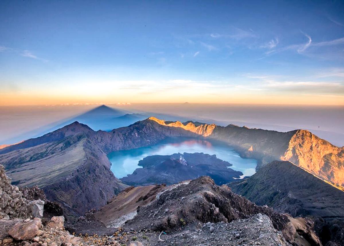 Mount Rinjani Crater Dormant Volcano Lombok Indonesia - Long Weekend Getaway