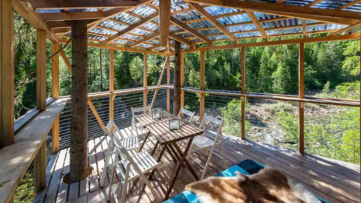 Tinn Norway Forest Treehouse Deck Area - Dream Homes Around The World