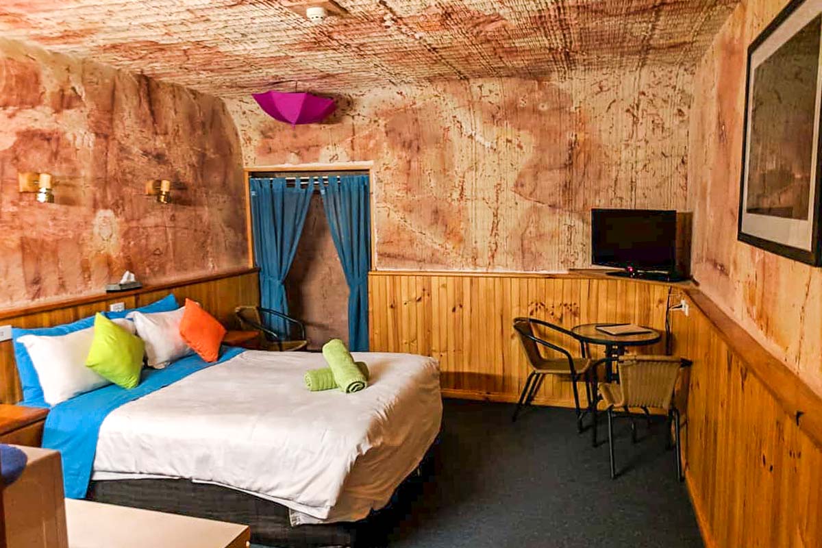 Coober Pedy Underground Comfort Inn Motel Room - Australia Road Trip Itinerary