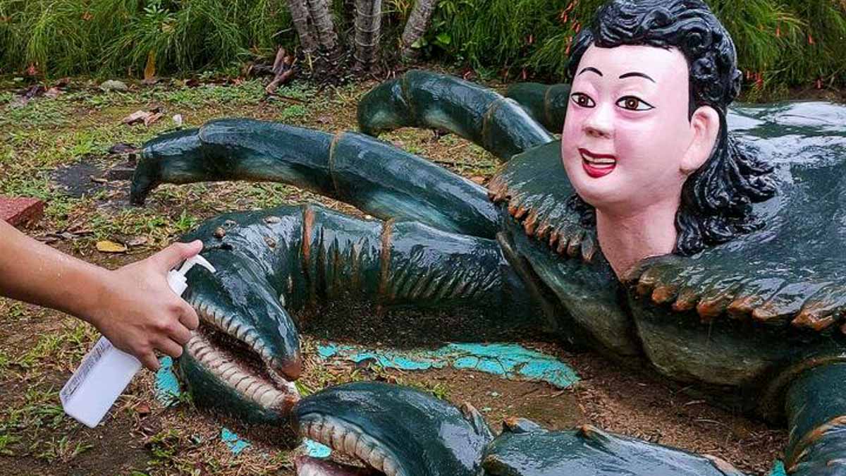 Haw Par Villa Crab Lady - Creepiest Places Around the World
