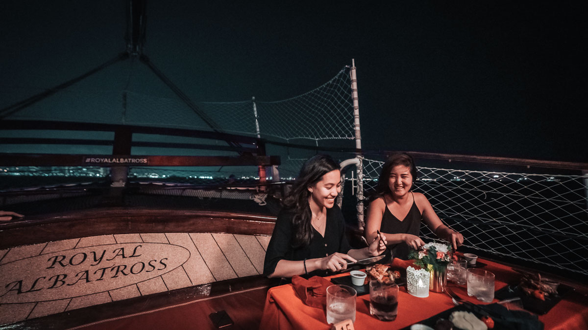 Royal Albatross Dining - Things to do in Sentosa