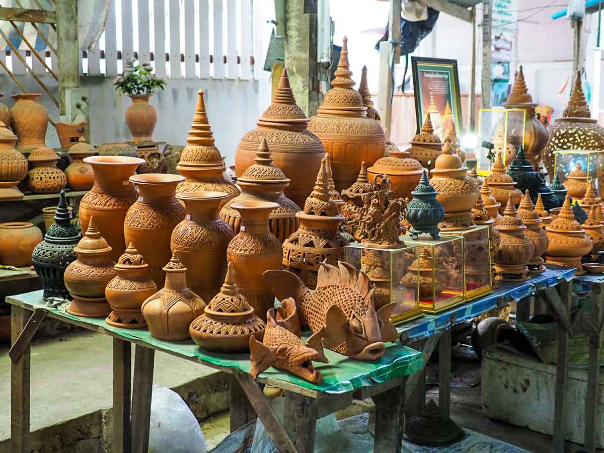 Koh Kret pottery