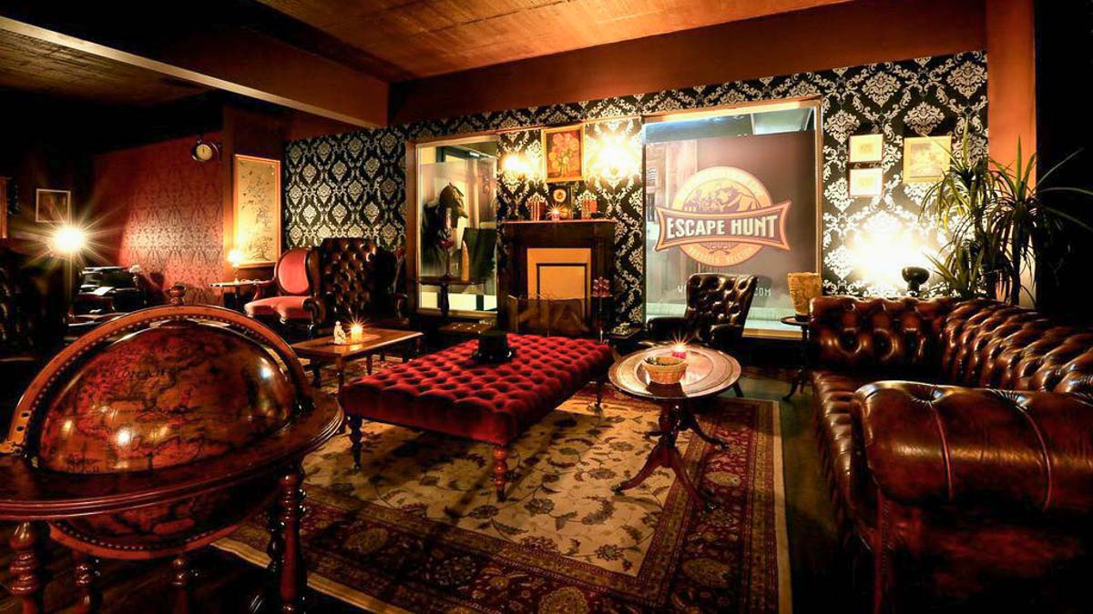 Escape Hunt Singapore red room