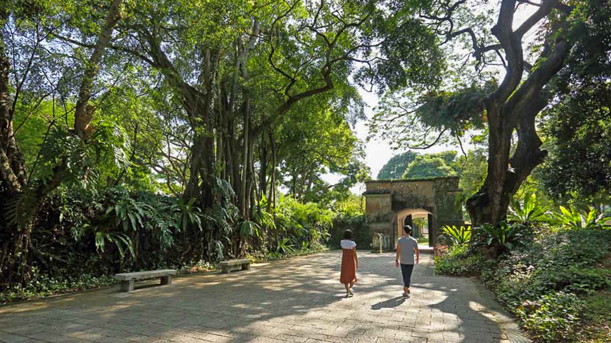 Fort Canning Hike - Singapore Staycation