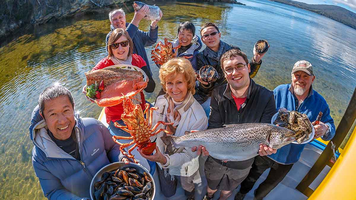 Pennicott Wilderness Journeys Tasmanian Seafood Seduction - Visit Australia