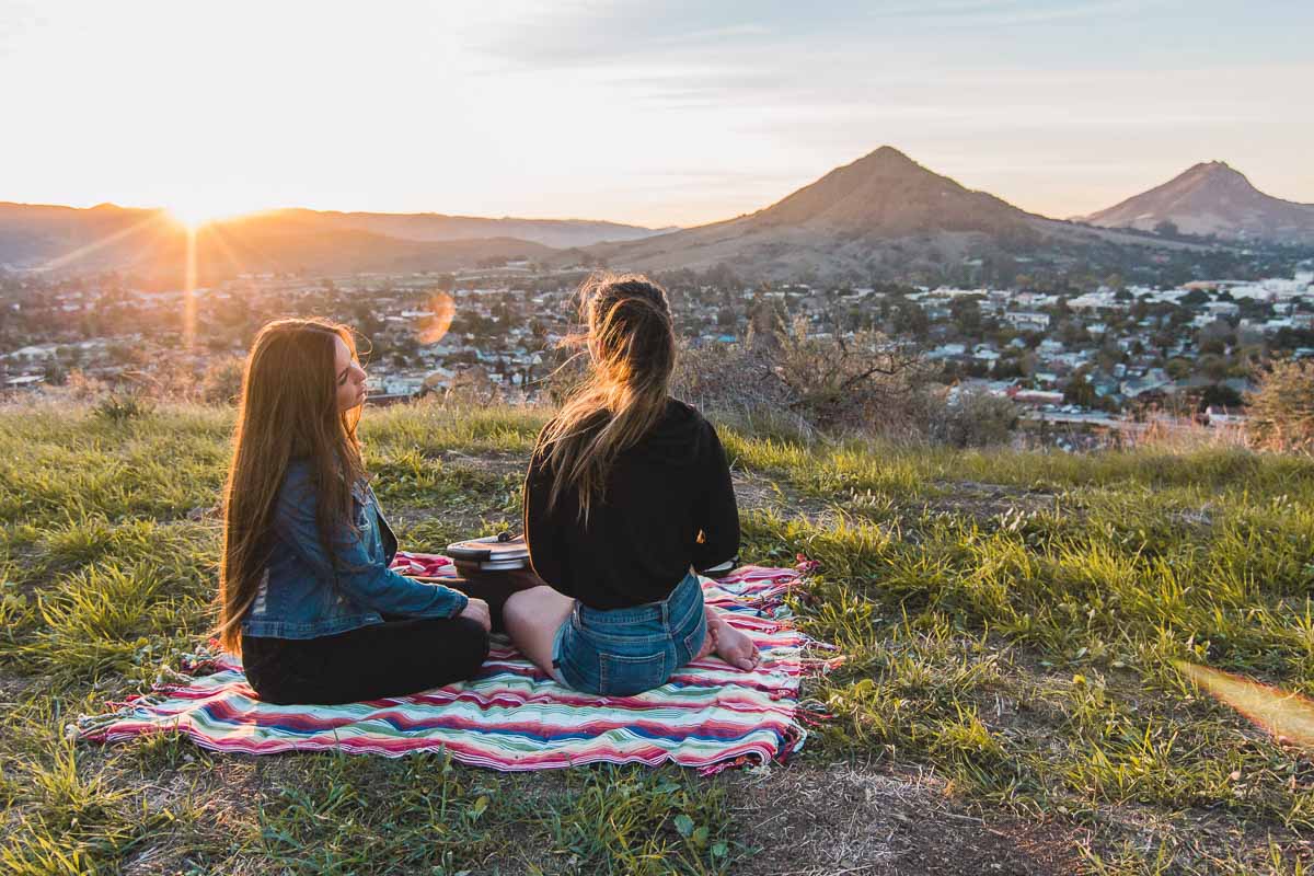 Picnic with View - Budget Travel in Europe