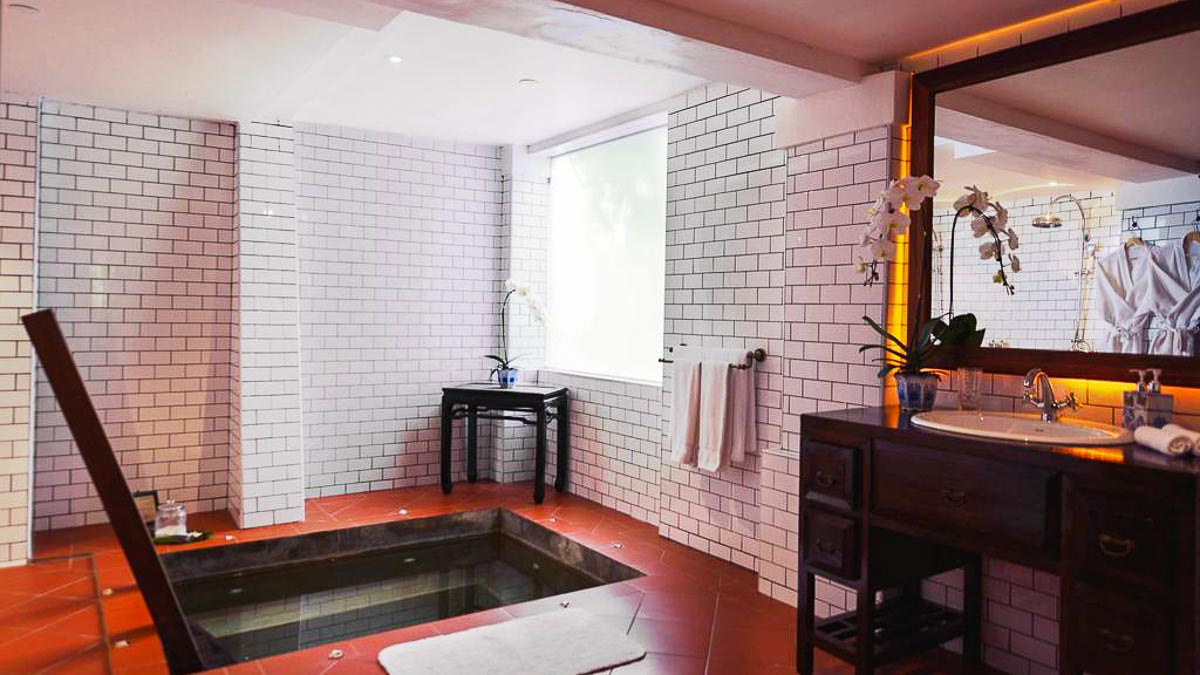 Villa Samadhi Bathroom - What to do with SingapoRediscovers Vouchers
