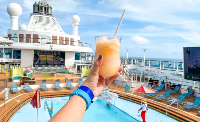 Featured Image Drinks By The Pool Royal Caribbean Quantum of the Seas - Cruise to Nowhere