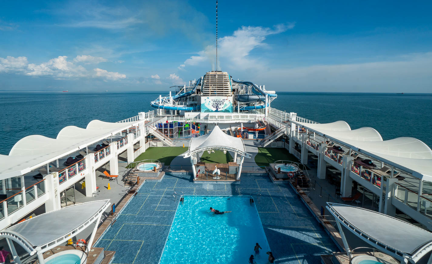 dream cruises singapore