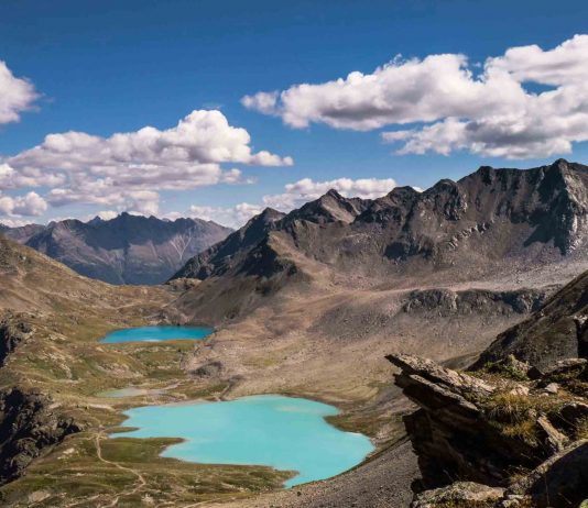 Jori Lakes - Hiking in Switzerland