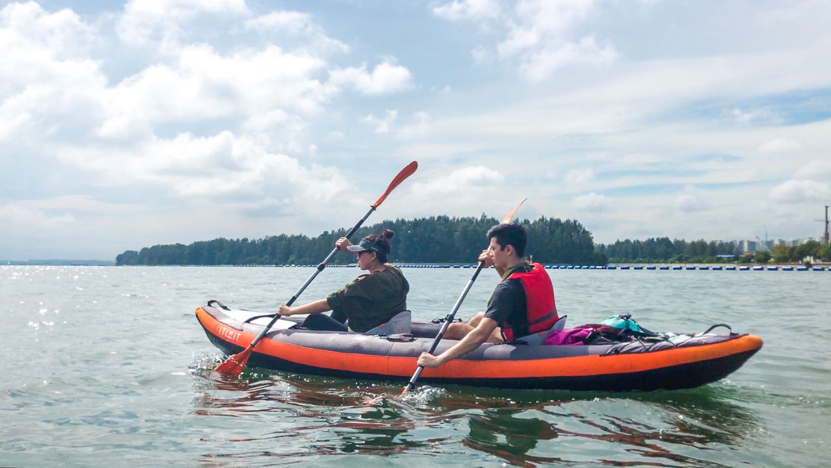 Exotic kayaking tour - Between Singapore’s islands
