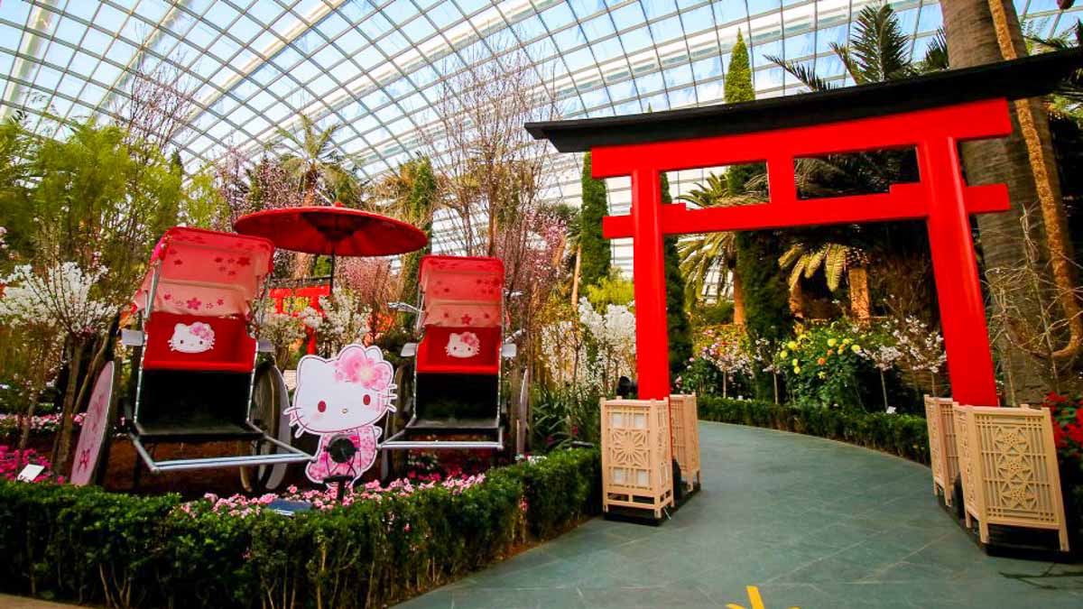 Hello Kitty Sakura exhibition at Gardens by the bay