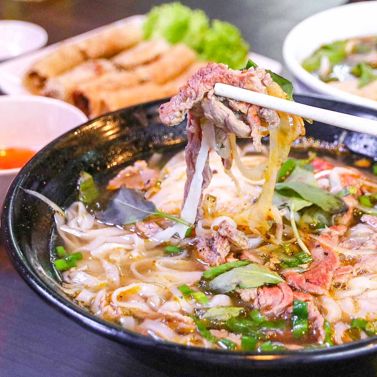 Pho Dac Biet Long Phung Vietnamese Restaurant - What to Eat in Singapore