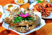 Ganjang Gejang Korean Crab - What to Eat in Singapore