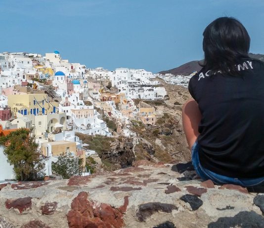 Featured - Student Exchange Mich in Santorini