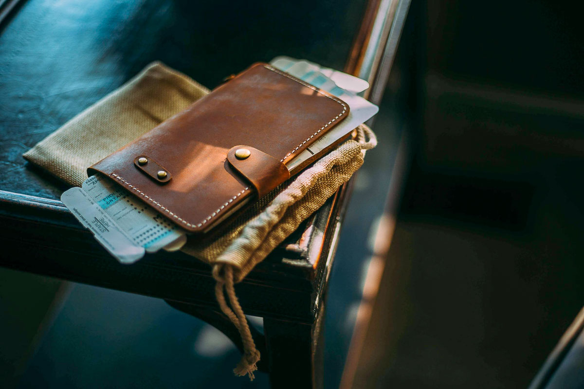 Unattended Travel Wallet